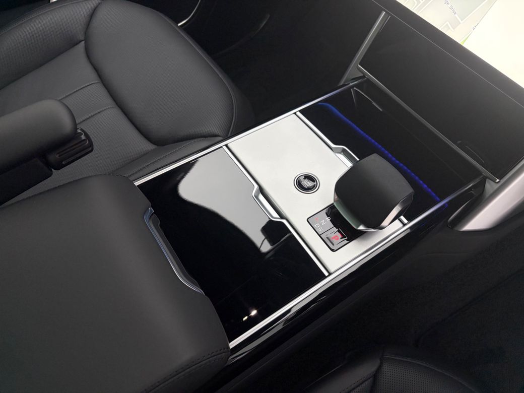 2026 Land Rover Range Rover