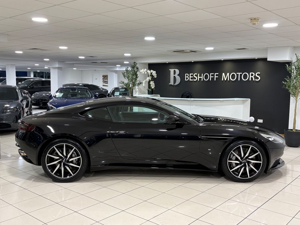 2017 Aston Martin DB11