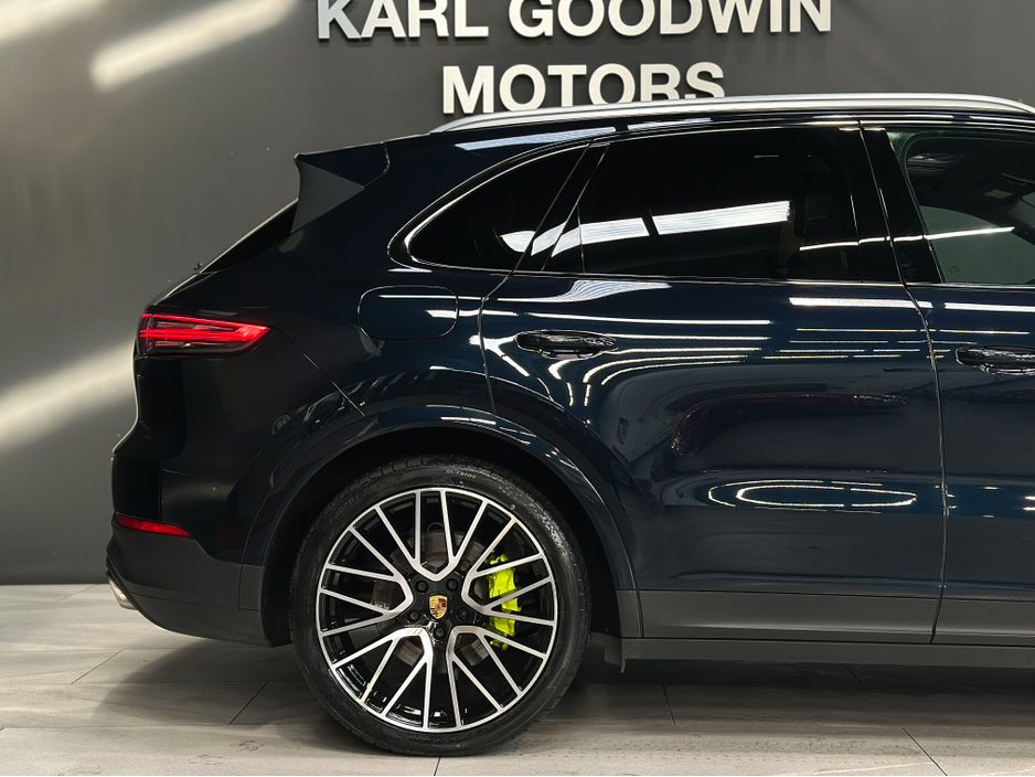 2022 Porsche Cayenne