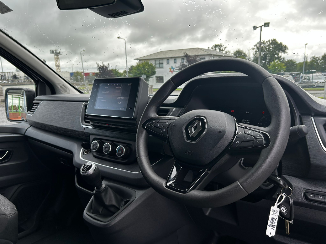 2025 Renault Trafic