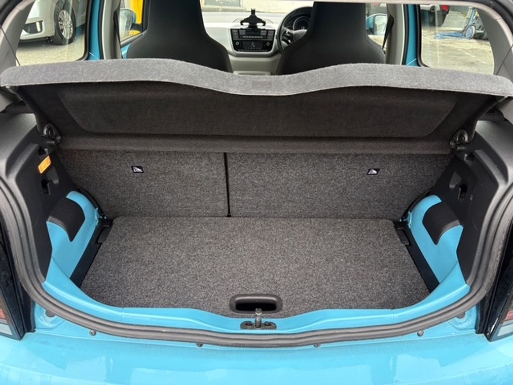 2019 Volkswagen up!