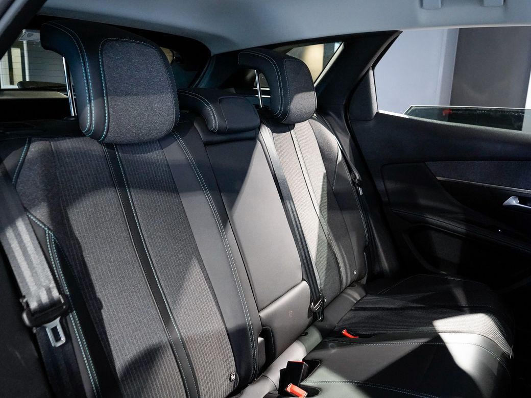 2022 Peugeot 3008