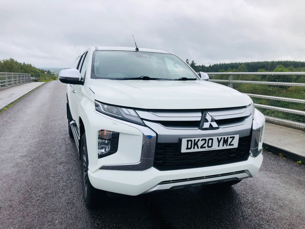 2020 Mitsubishi L200