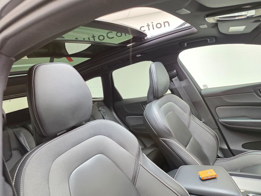 2022 Volvo XC60