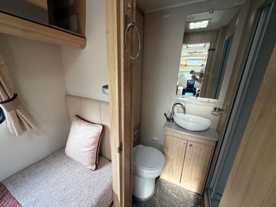 2017 ELDDIS  MAJESTIC 185 LOW PROFILE R.H.D 