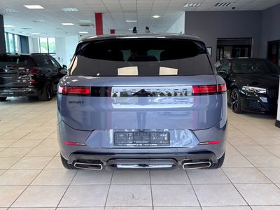2025 Land Rover Range Rover Sport
