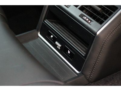 2023 Porsche Panamera