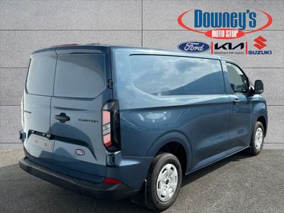 2025 Ford Transit Custom