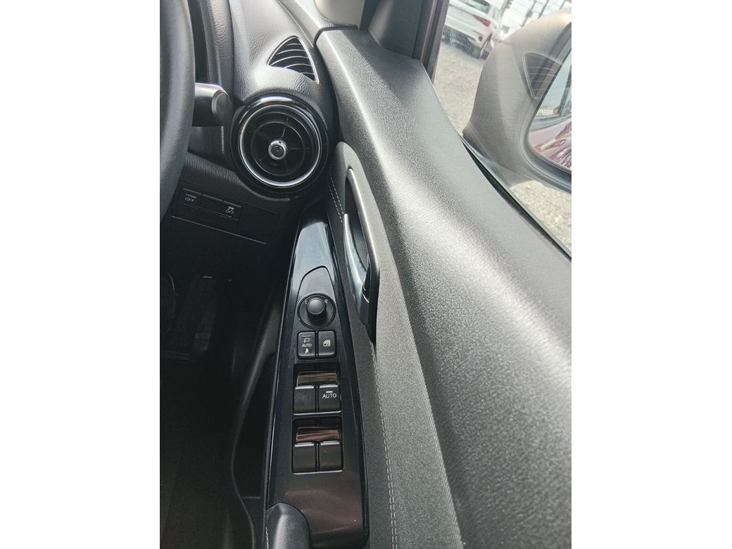 2017 Mazda Demio