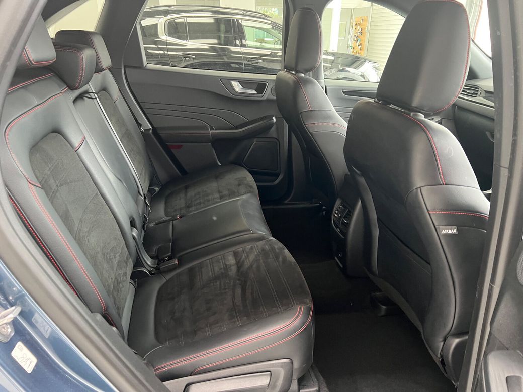 2022 Ford Kuga