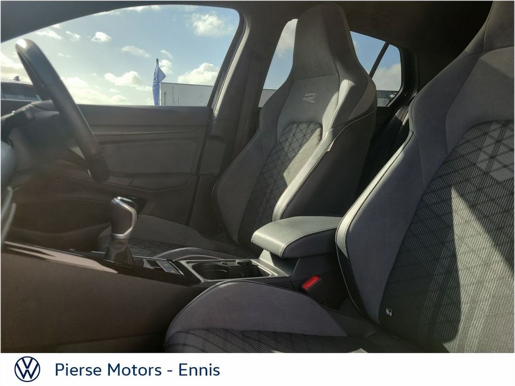 2024 Volkswagen Golf