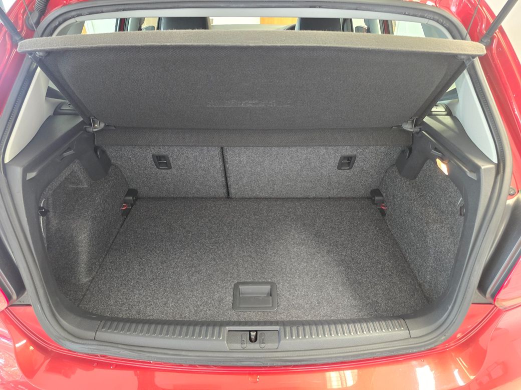 2017 Volkswagen Polo