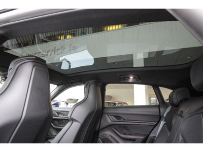 2023 Porsche Taycan