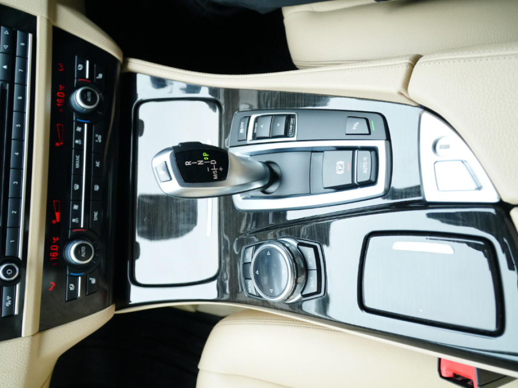 2015 BMW 5 Series