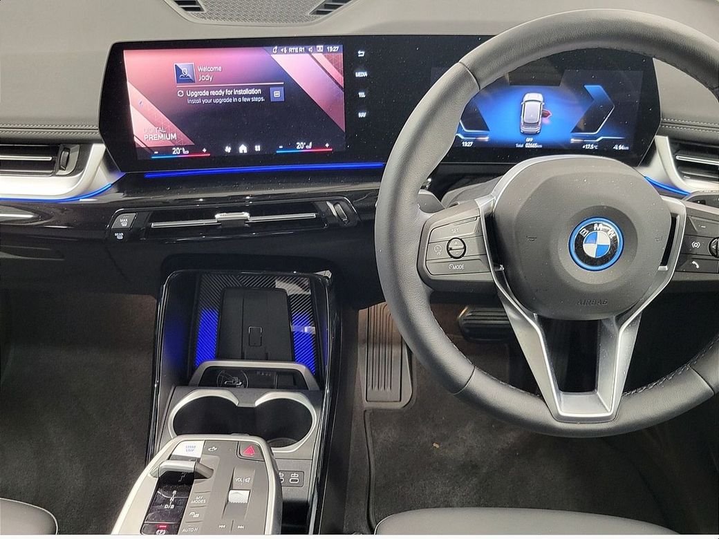 2025 BMW iX1