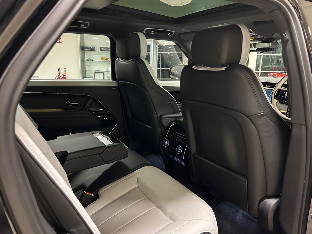 2024 Land Rover Range Rover Sport