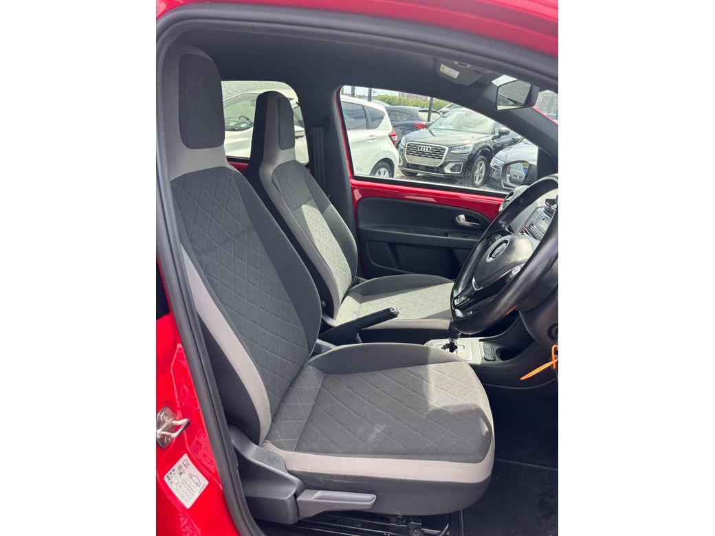 2017 Volkswagen up!