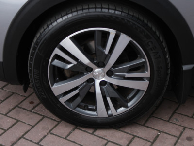 2022 Peugeot 5008