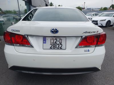2013 Toyota Crown