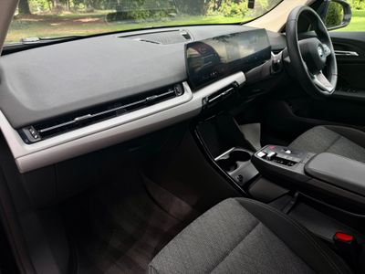 2025 BMW iX1