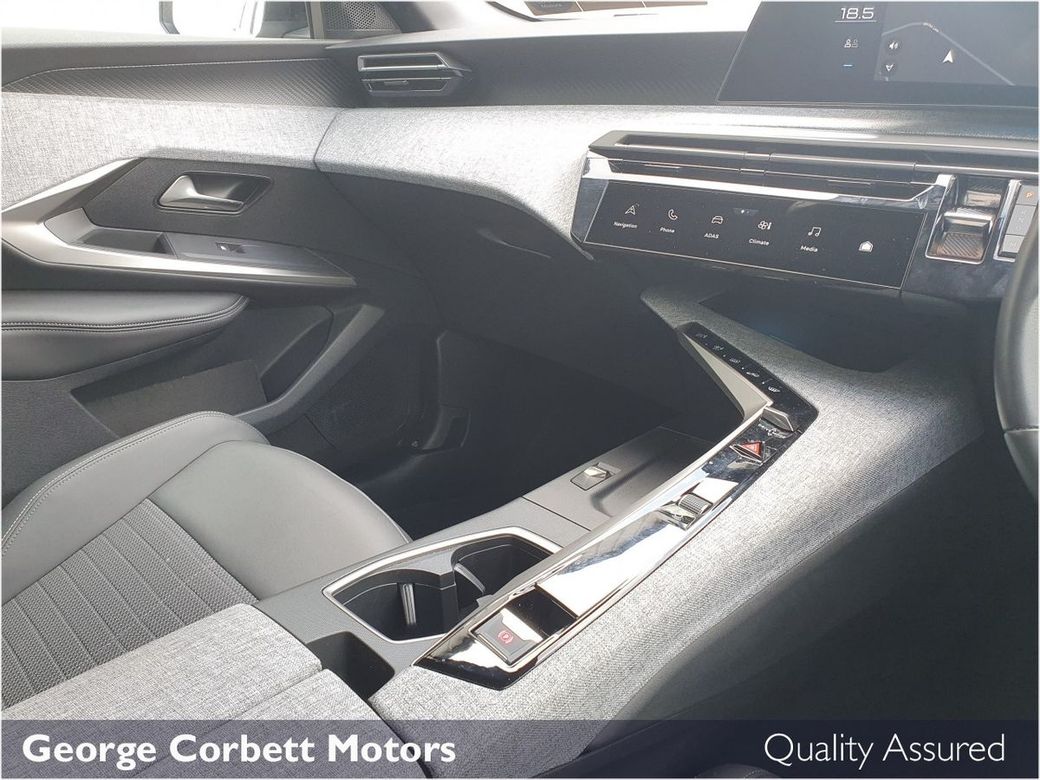 2025 Peugeot 3008