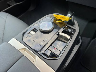 2022 BMW iX