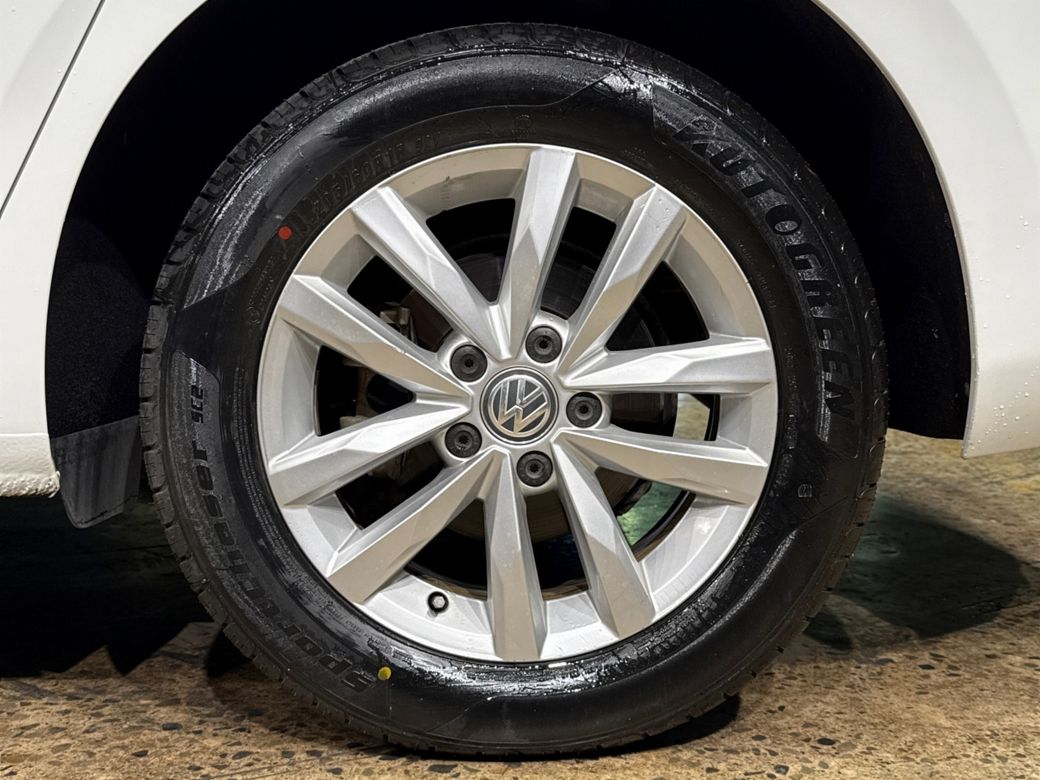 2019 Volkswagen Touran