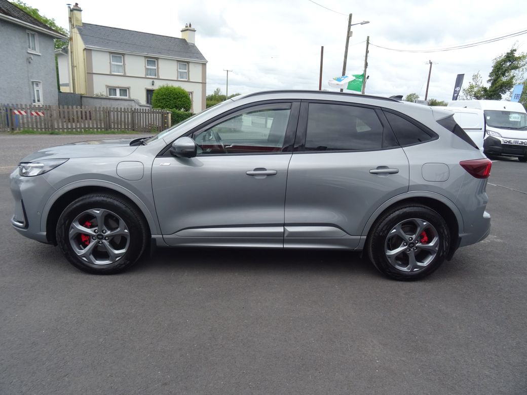 2025 Ford Kuga