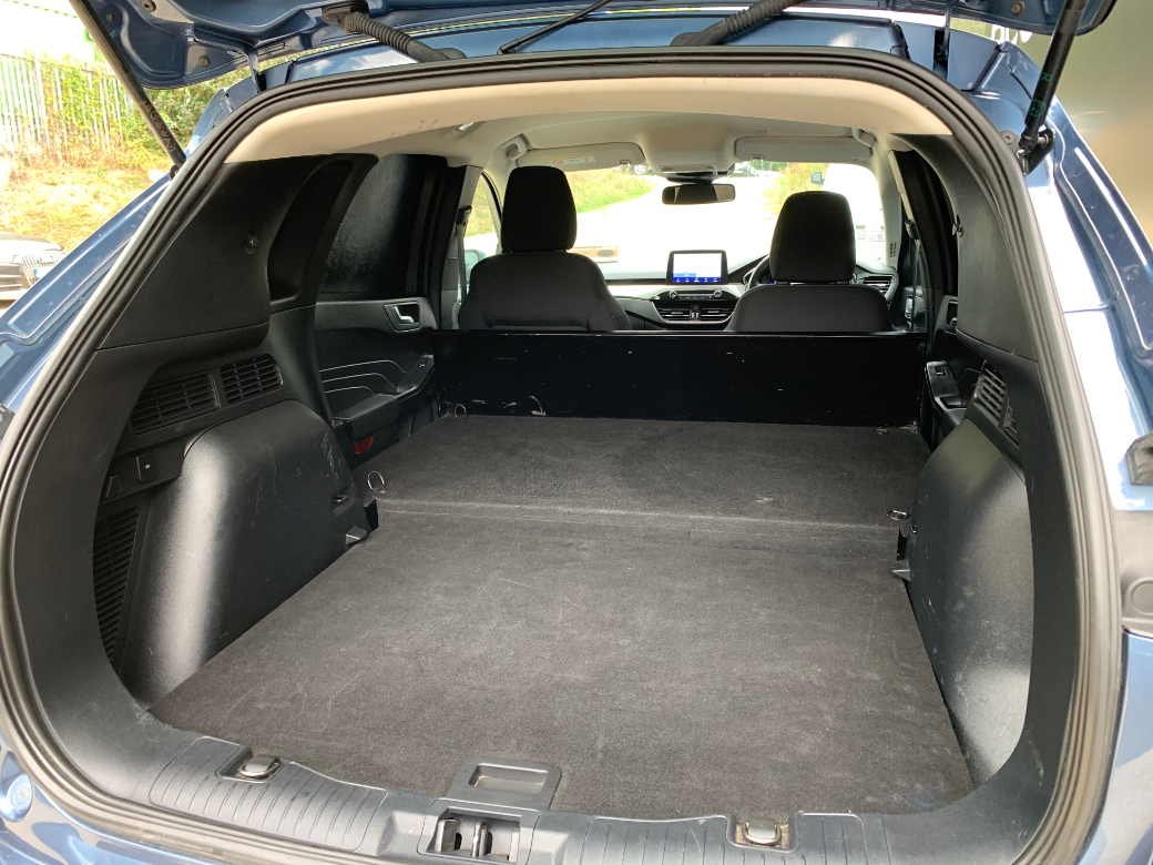 2022 Ford Kuga