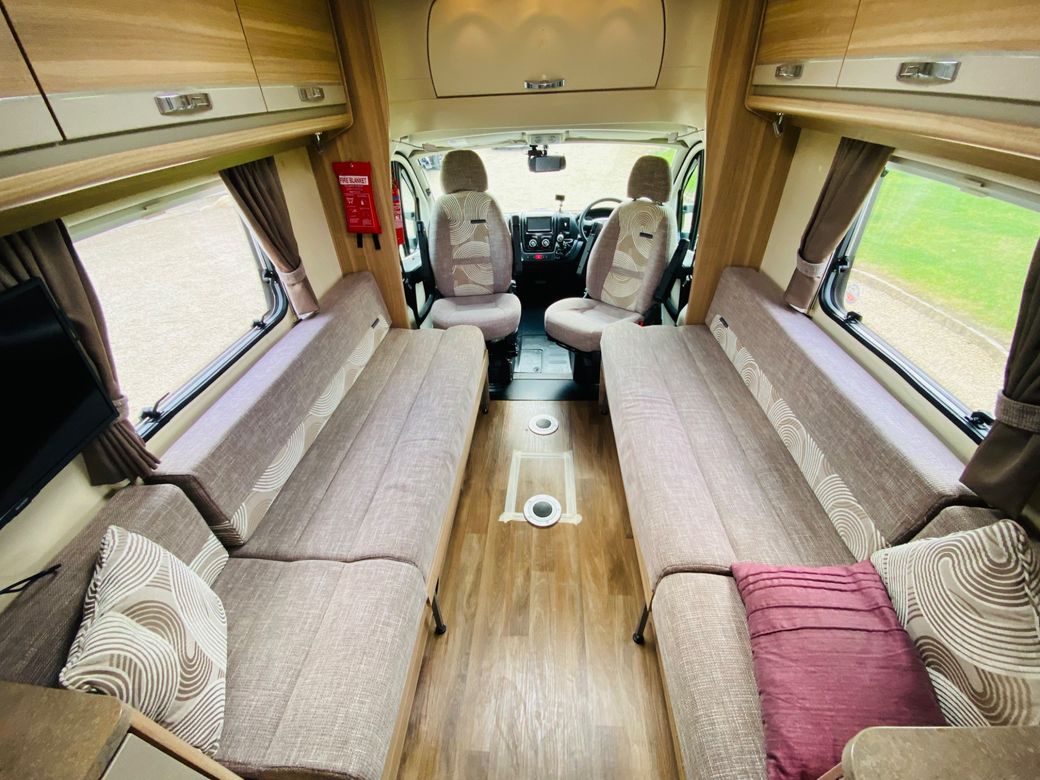 2013 BESSACARR 442 LOW PROFILE R.H.D
