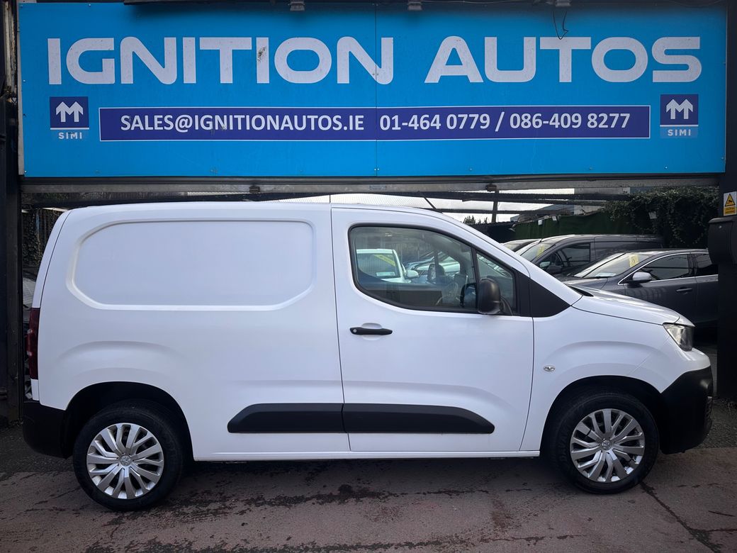 2021 Peugeot Partner