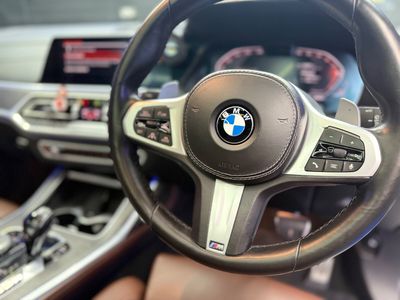 2021 BMW X7