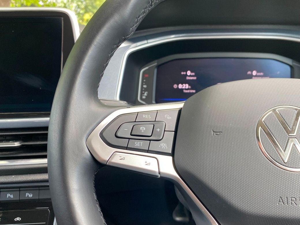 2023 Volkswagen T-Roc