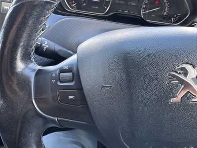 2015 Peugeot 208
