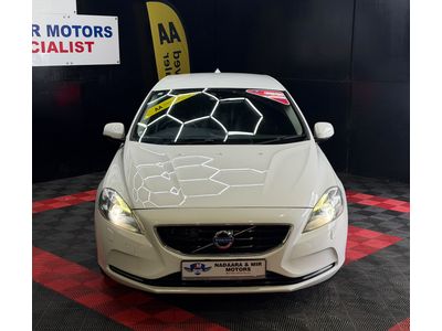 2015 Volvo V40