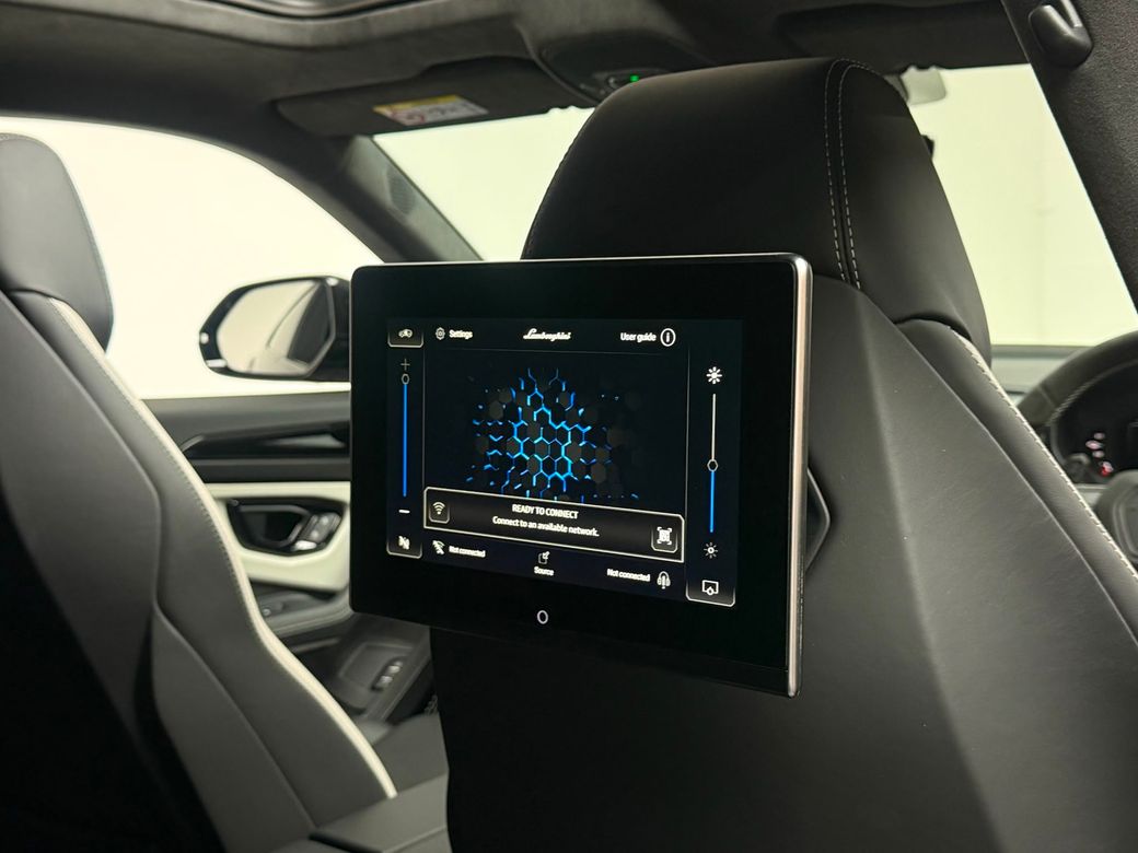 2025 Lamborghini Urus