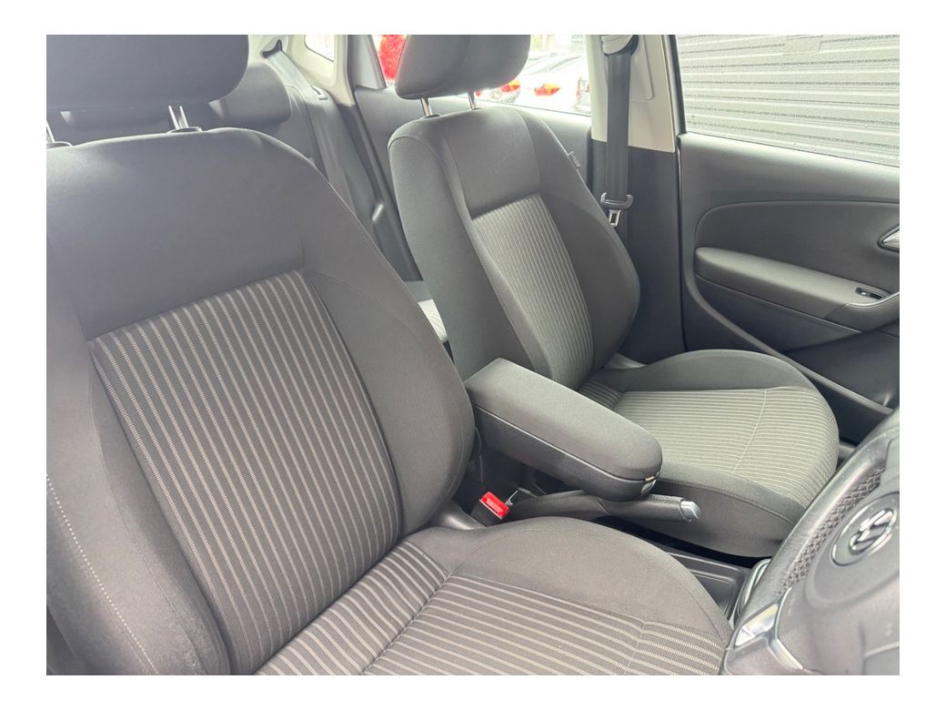 2013 Volkswagen Polo
