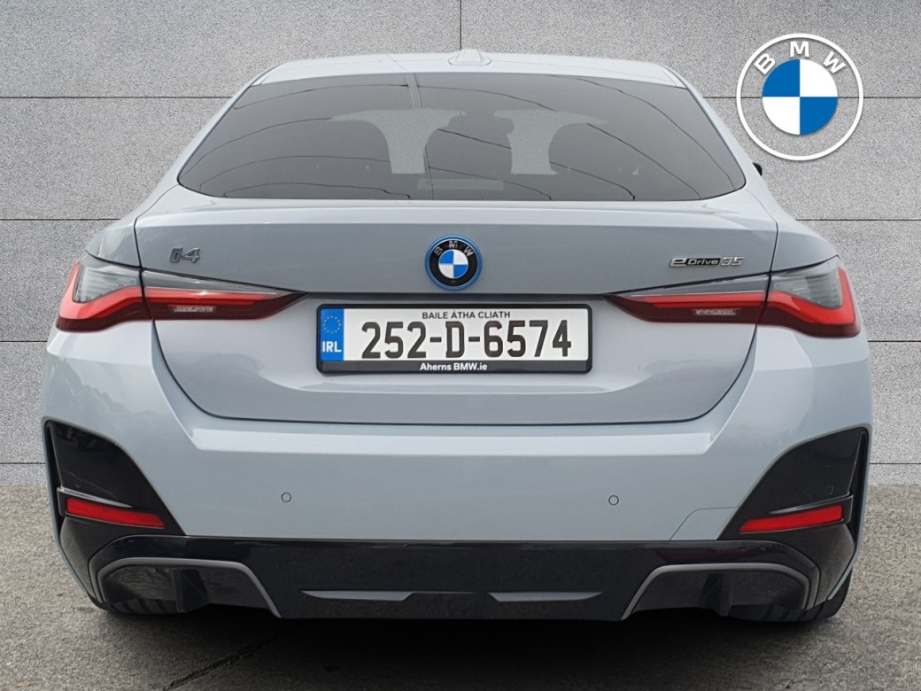 2025 BMW i4