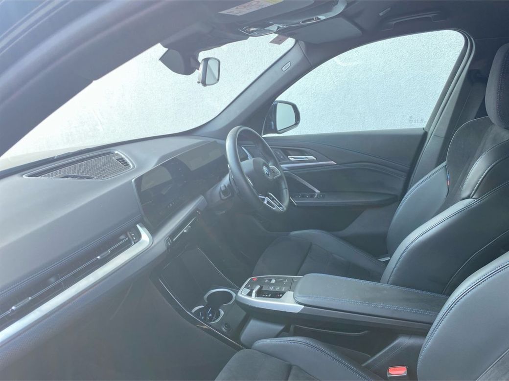2024 BMW iX1
