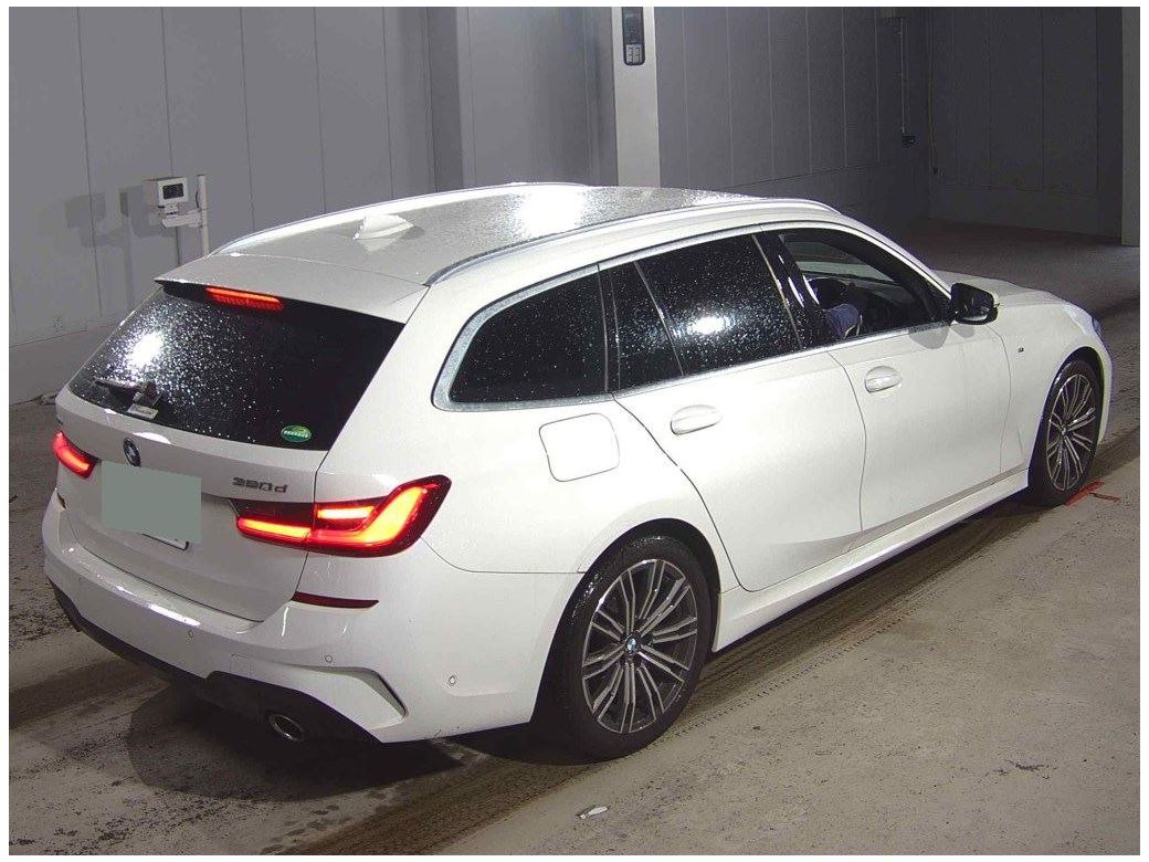 2020 BMW 320