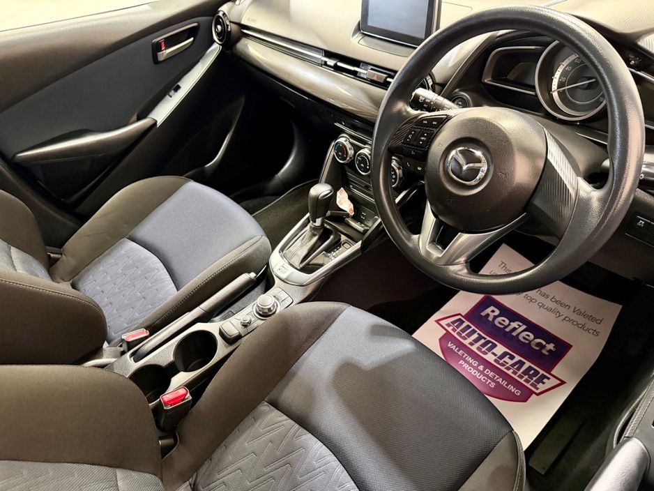 2016 Mazda Demio