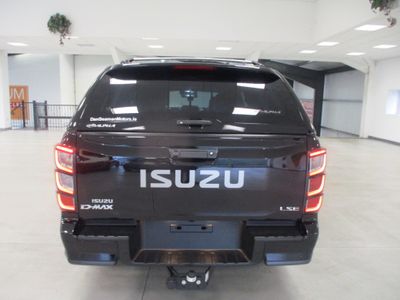 2025 Isuzu D-MAX