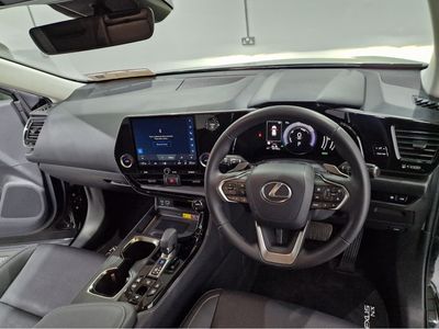 2024 Lexus NX 450H+