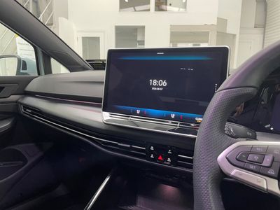 2025 Volkswagen Golf