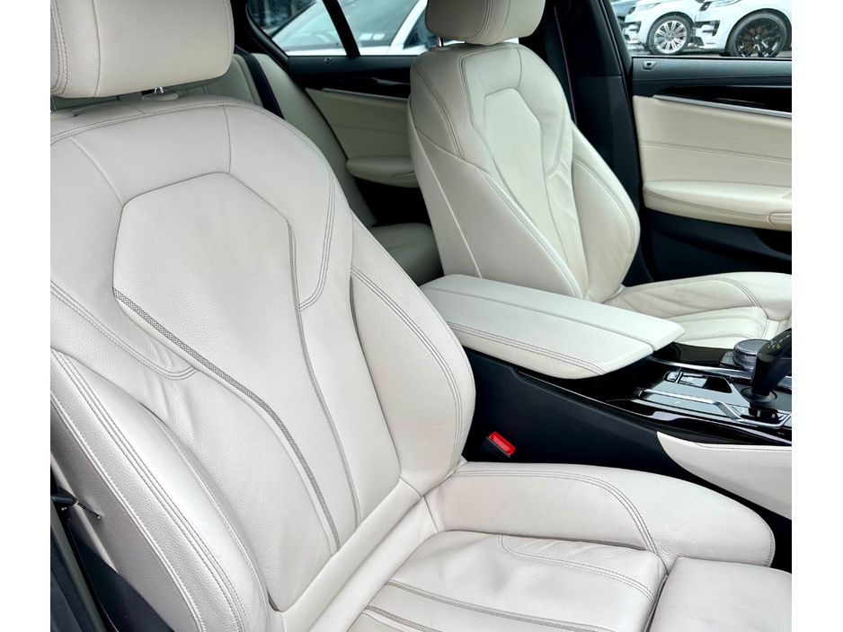 2022 BMW 5 Series