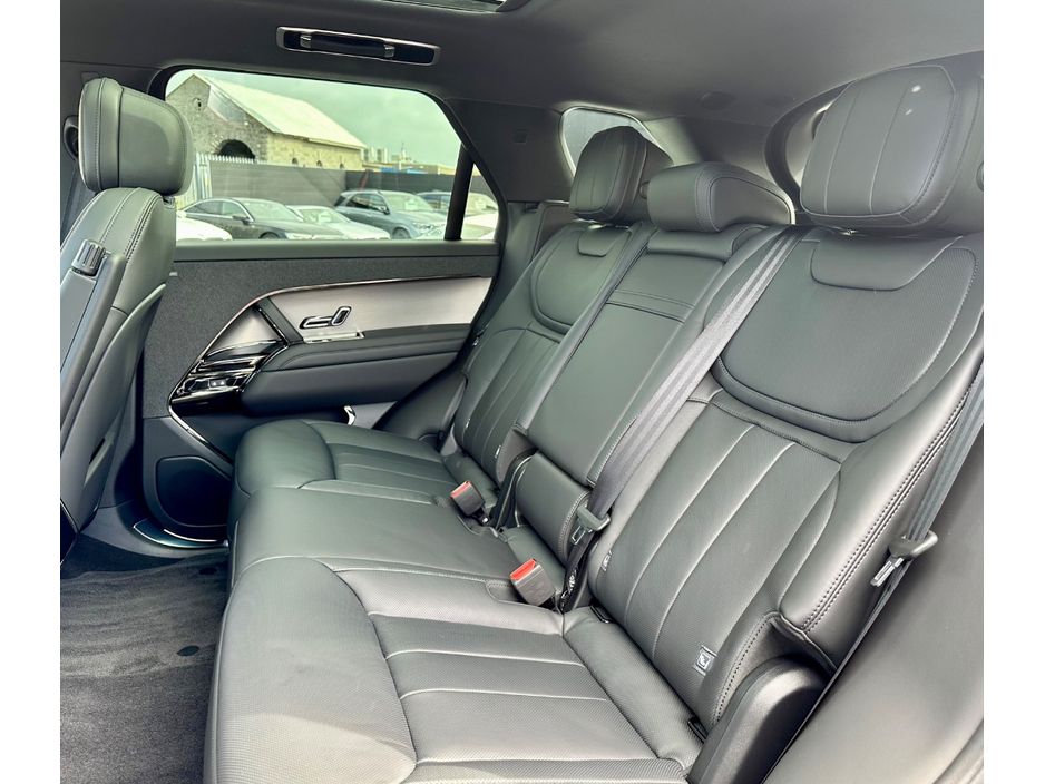 2026 Land Rover Range Rover Sport