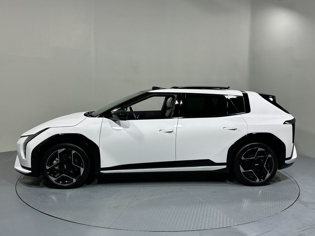 2026 Kia EV4