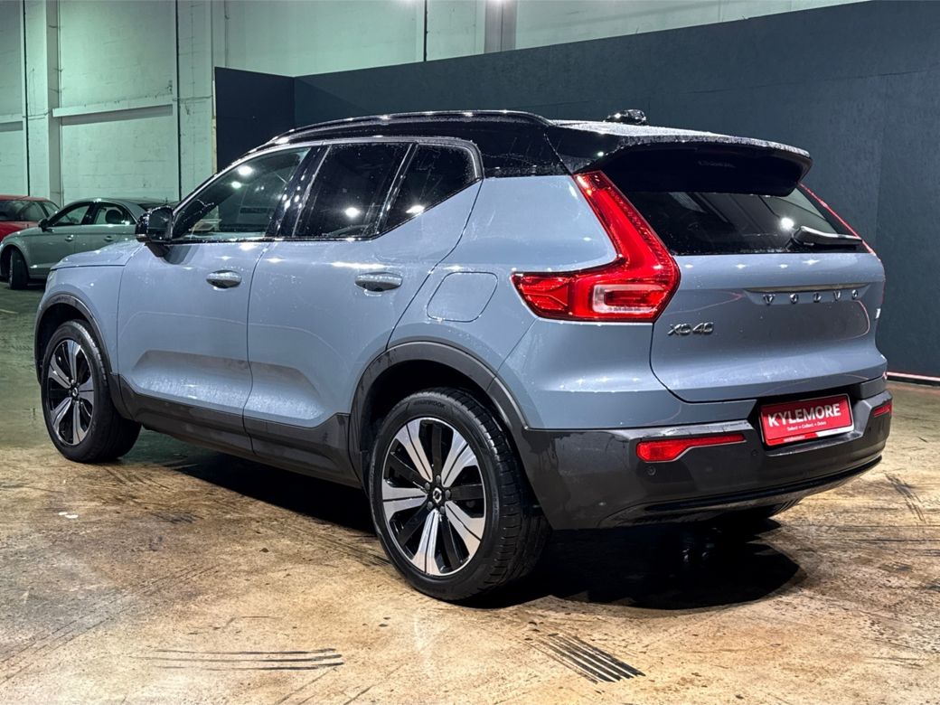 2023 Volvo XC40