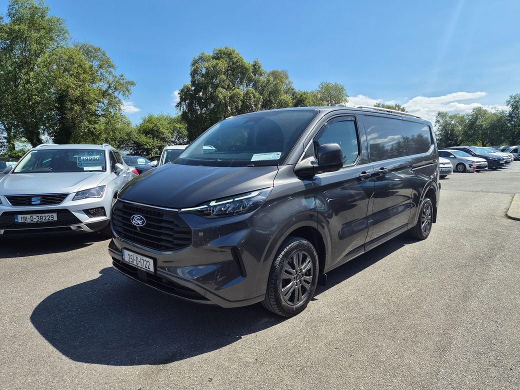 2025 Ford Transit Custom