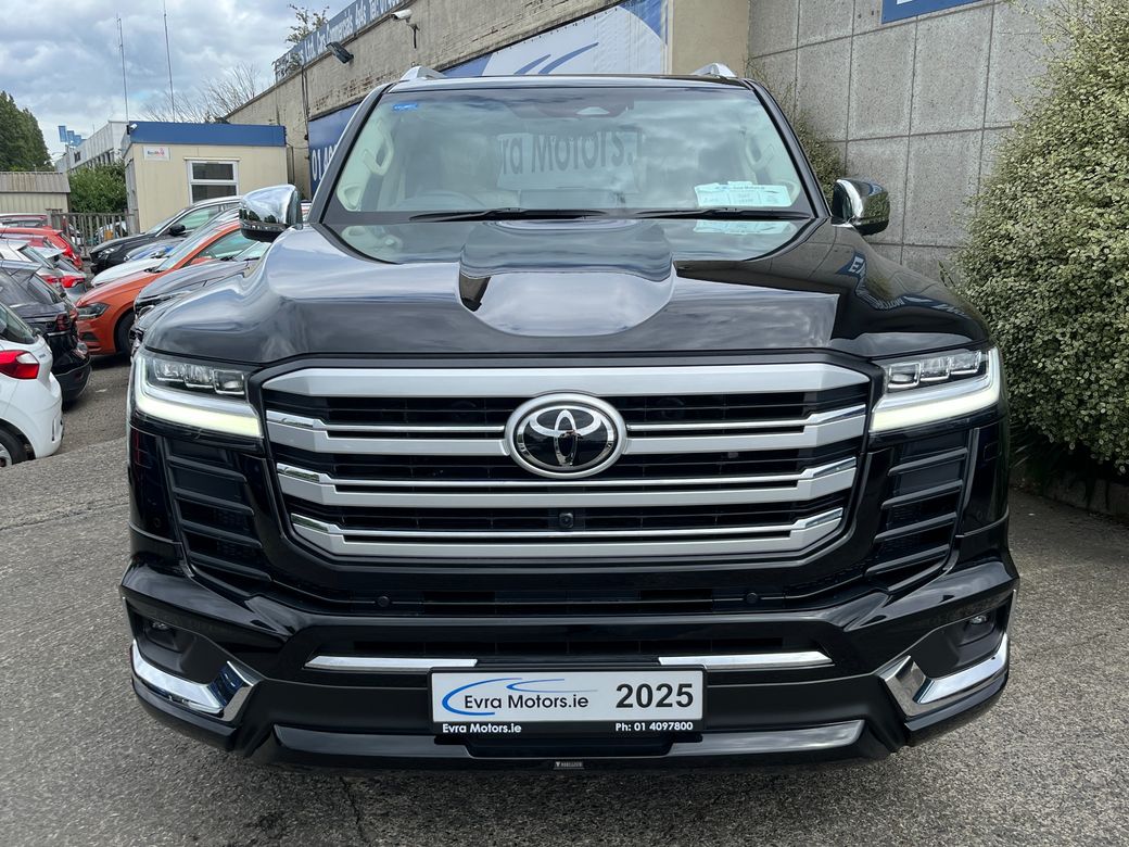 2025 Toyota Landcruiser